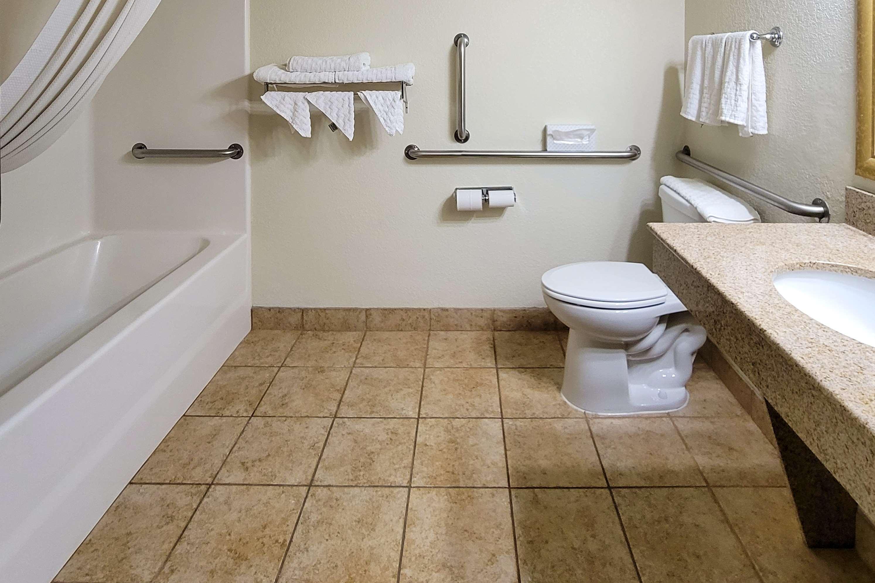 Comfort Inn & Suites شاكوبي المظهر الخارجي الصورة