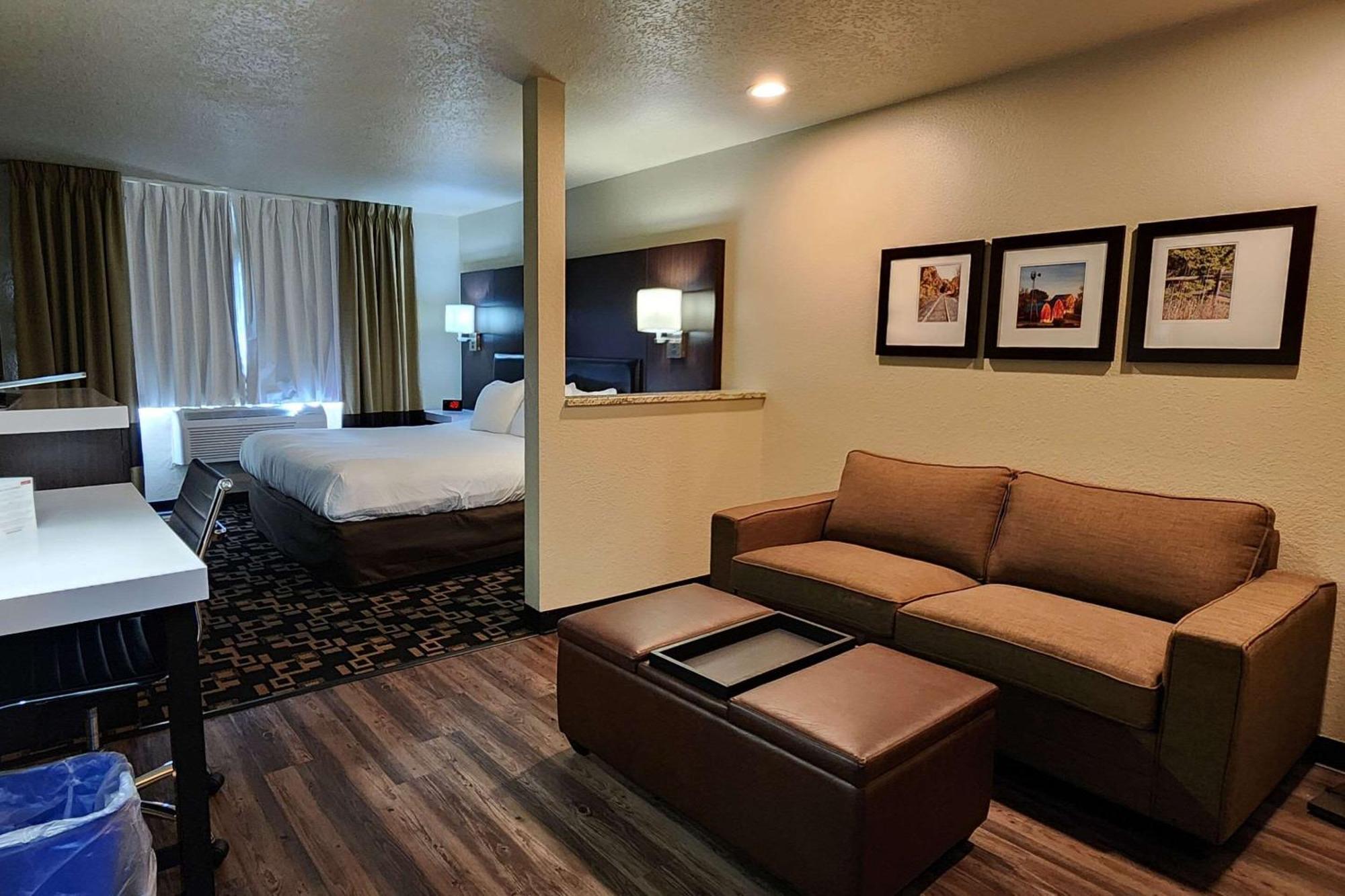 Comfort Inn & Suites شاكوبي المظهر الخارجي الصورة