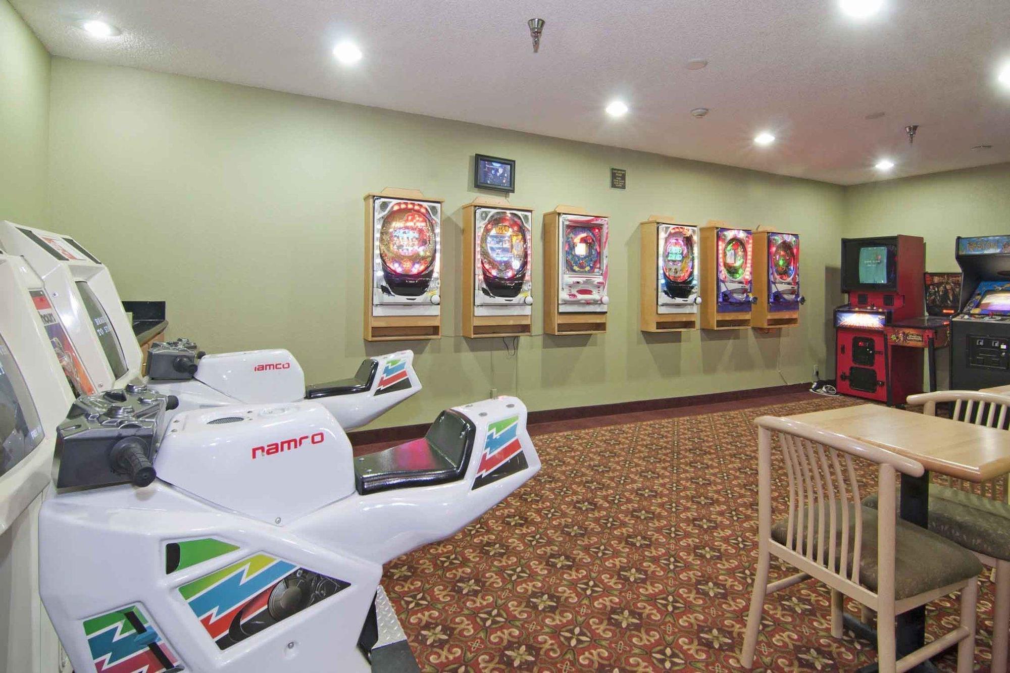 Comfort Inn & Suites شاكوبي المظهر الخارجي الصورة